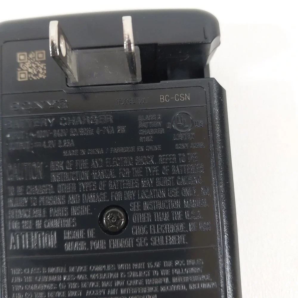 Battery Charger Model BC-CSN For Sony Cyber‎ Shot Compact Digital Cameras